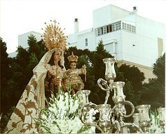 Cadiz:La Virgen del Carmen en su salida procesional conmemorativa del I Centenario como Patrona de la Armada